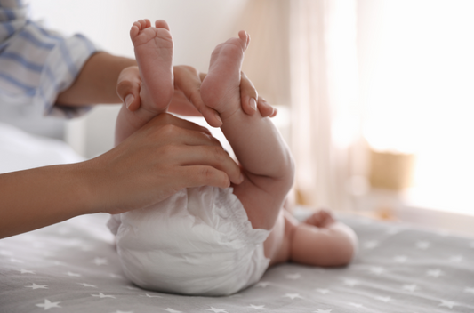 Wunder Po bei Babys: Ursachen, Hausmittel und sanfte Hilfe