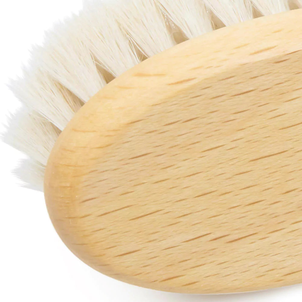 Natural goat hair brush