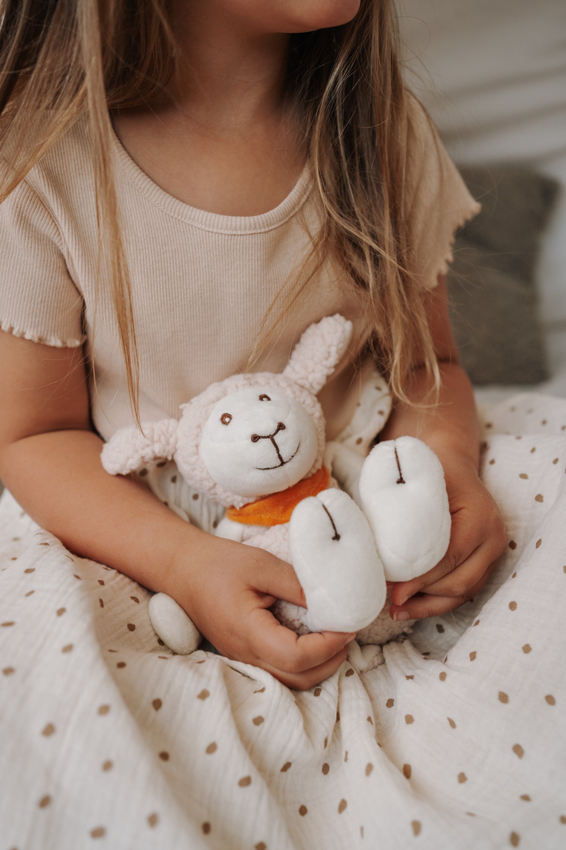 336-V4_336-V5_338-V1_4260018193491_4260018193507_4260018193606_Wärme-Kuscheltier, Schaf, RSK, Baby, BK_Wärme-Kuscheltier, Schaf, RSK, Baby, HT_Wärme-Kuscheltier, RSK, Baby sort..jpg