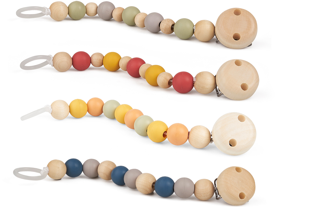 Dummy chain with rubber and wooden beads